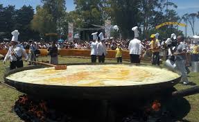 Giant Omelette 2017 Festival