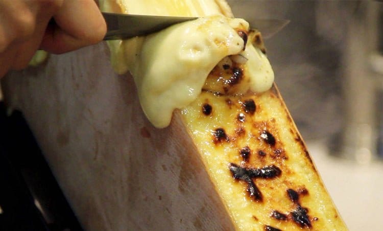 The seasonality of Cheese in France