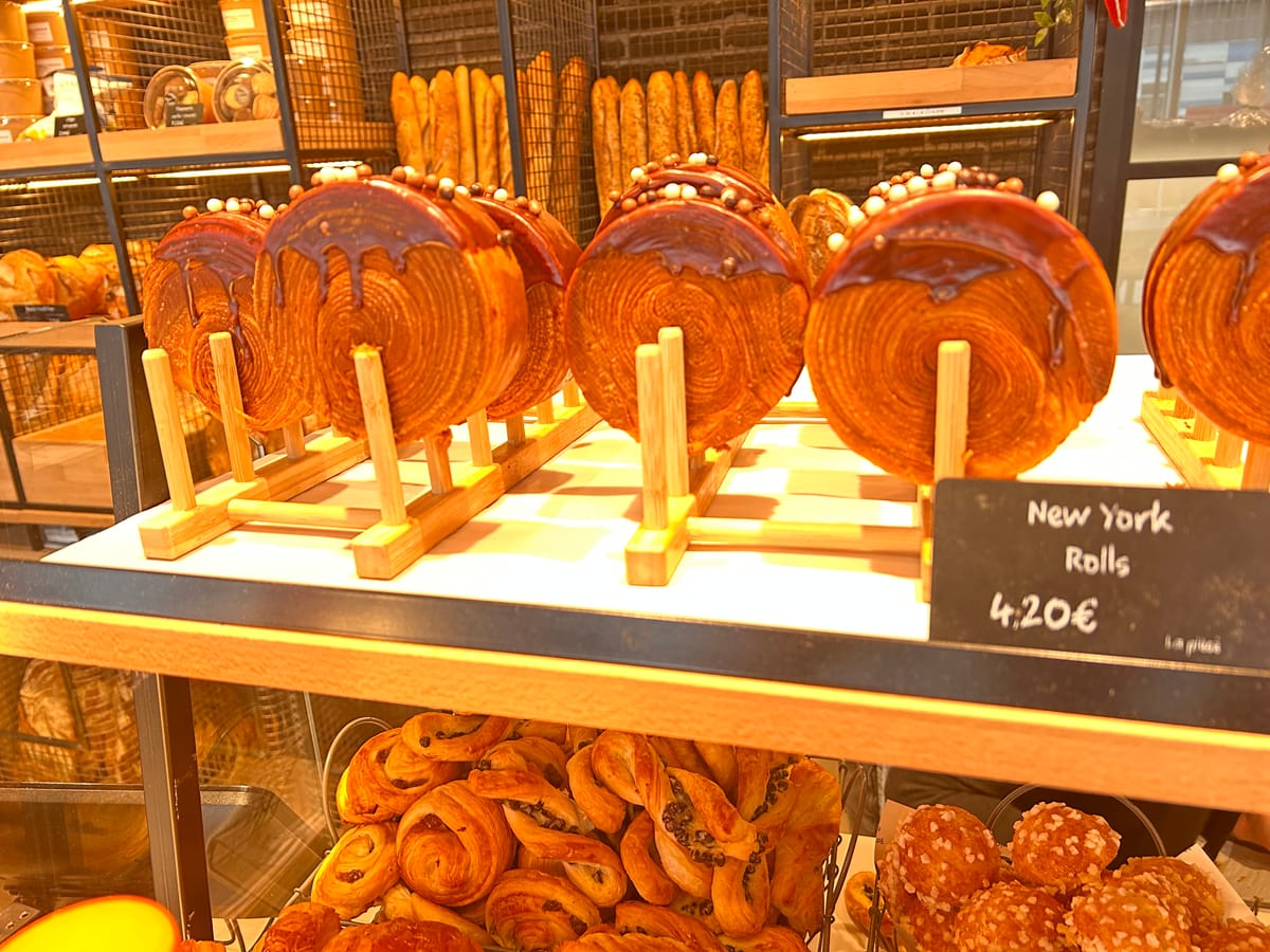 Manners in New York vs. Manners in France